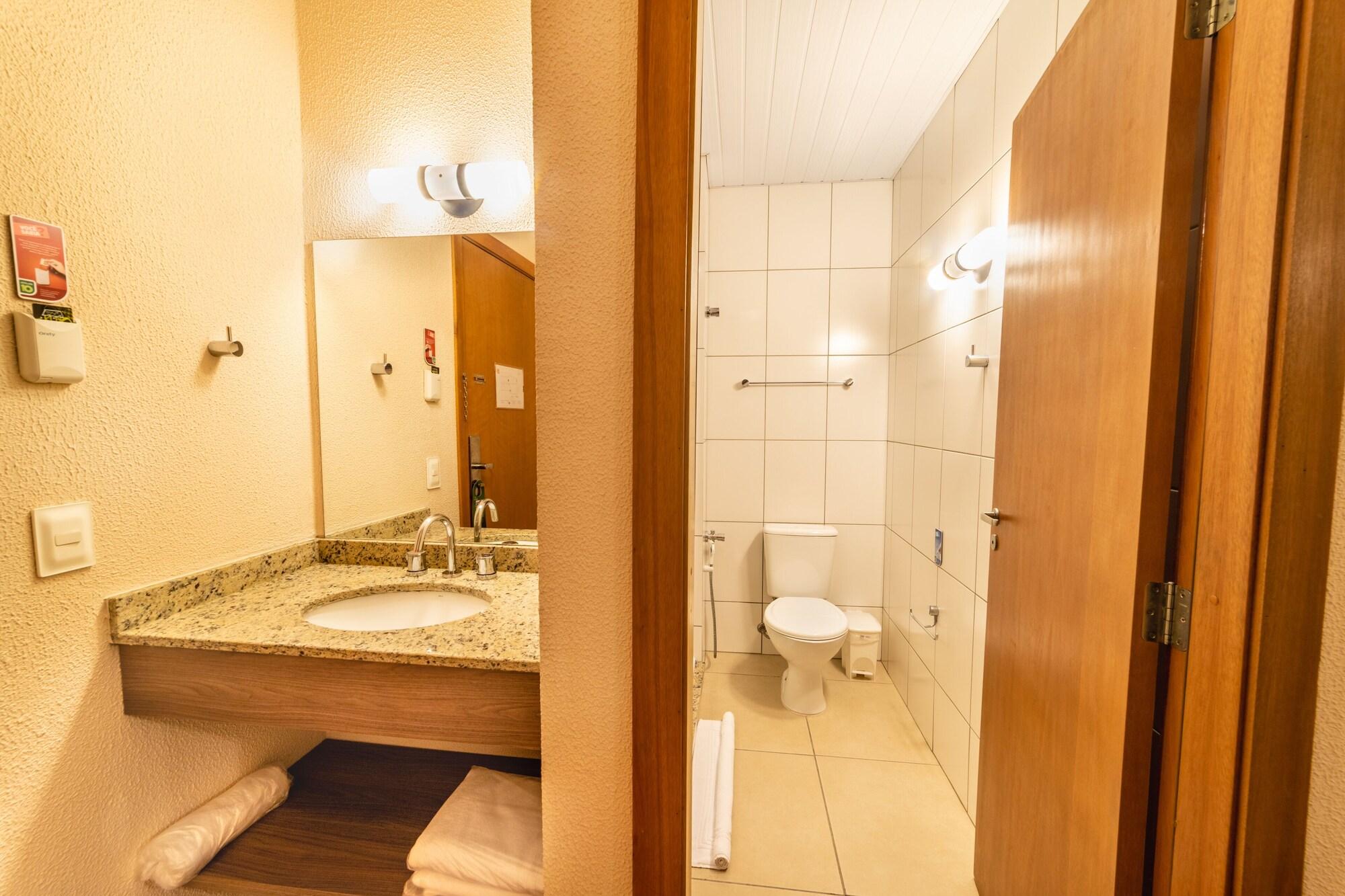 Hotel 10 Joinville Kültér fotó